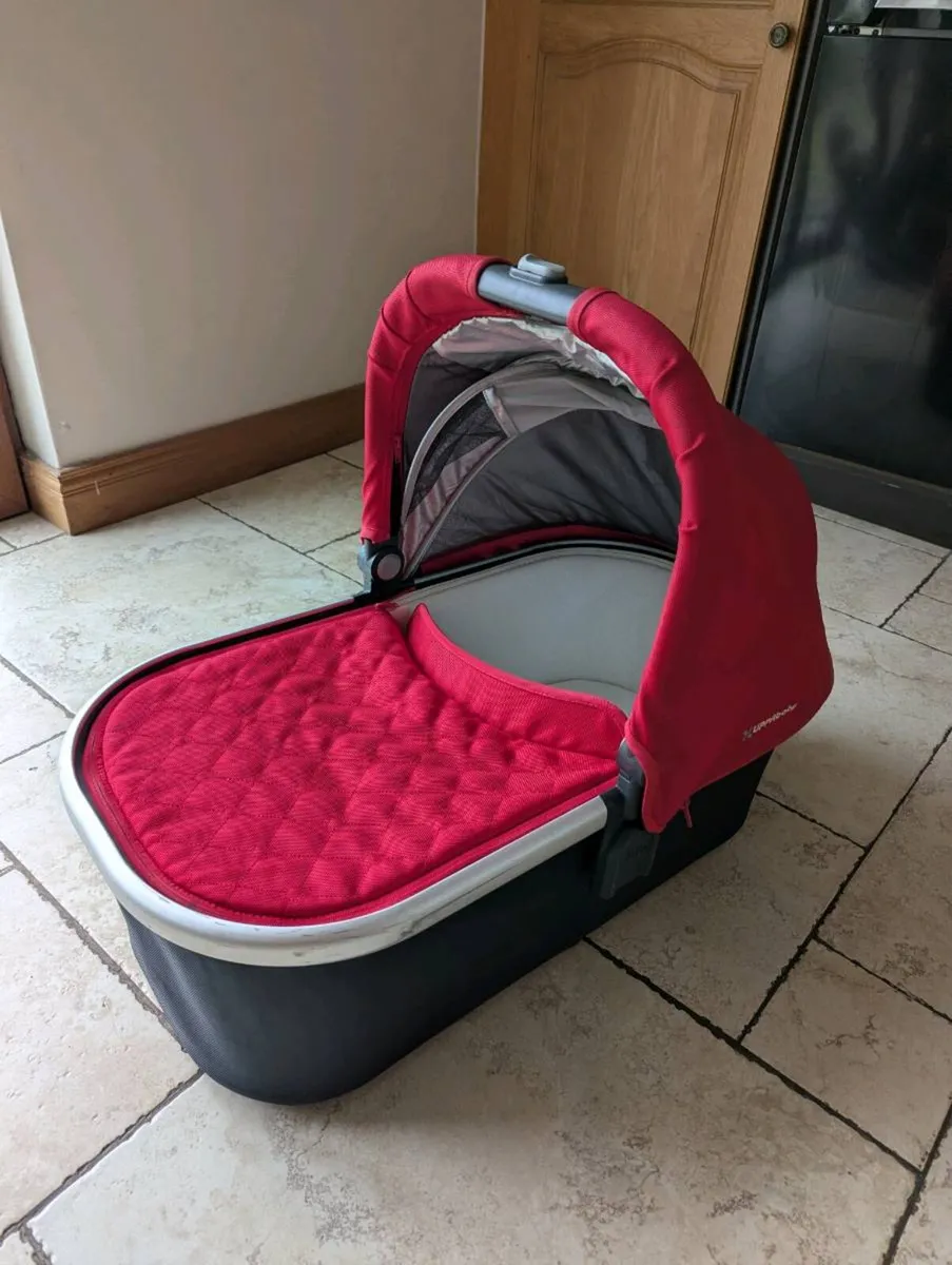 Uppababy bassinet - Image 1