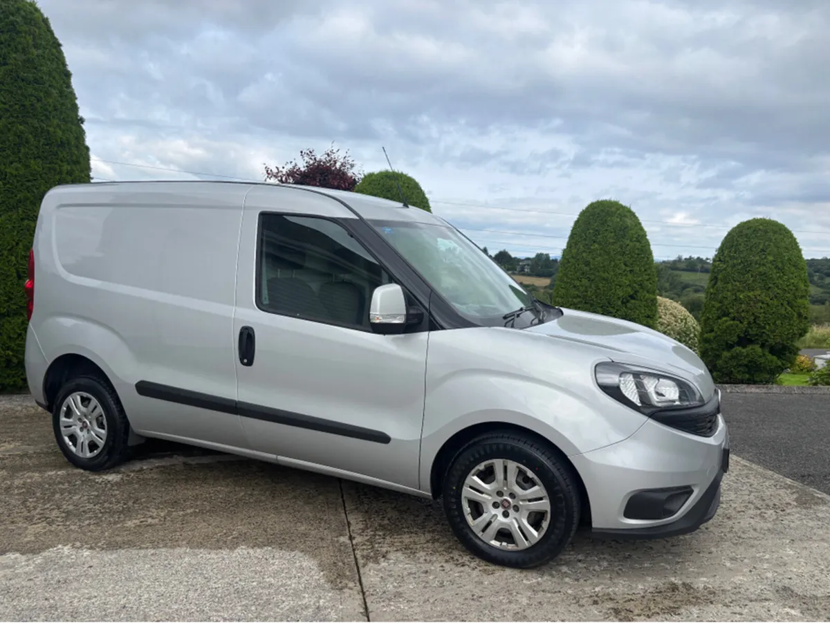 Fiat Doblo CARGO 1.6 SX 90HP 2DR - Image 3