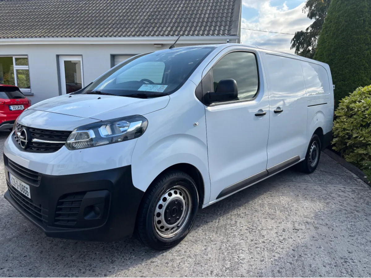 Opel Vivaro L2H1-1.5 100PS 12 MONTHS WARRANTY - Image 4