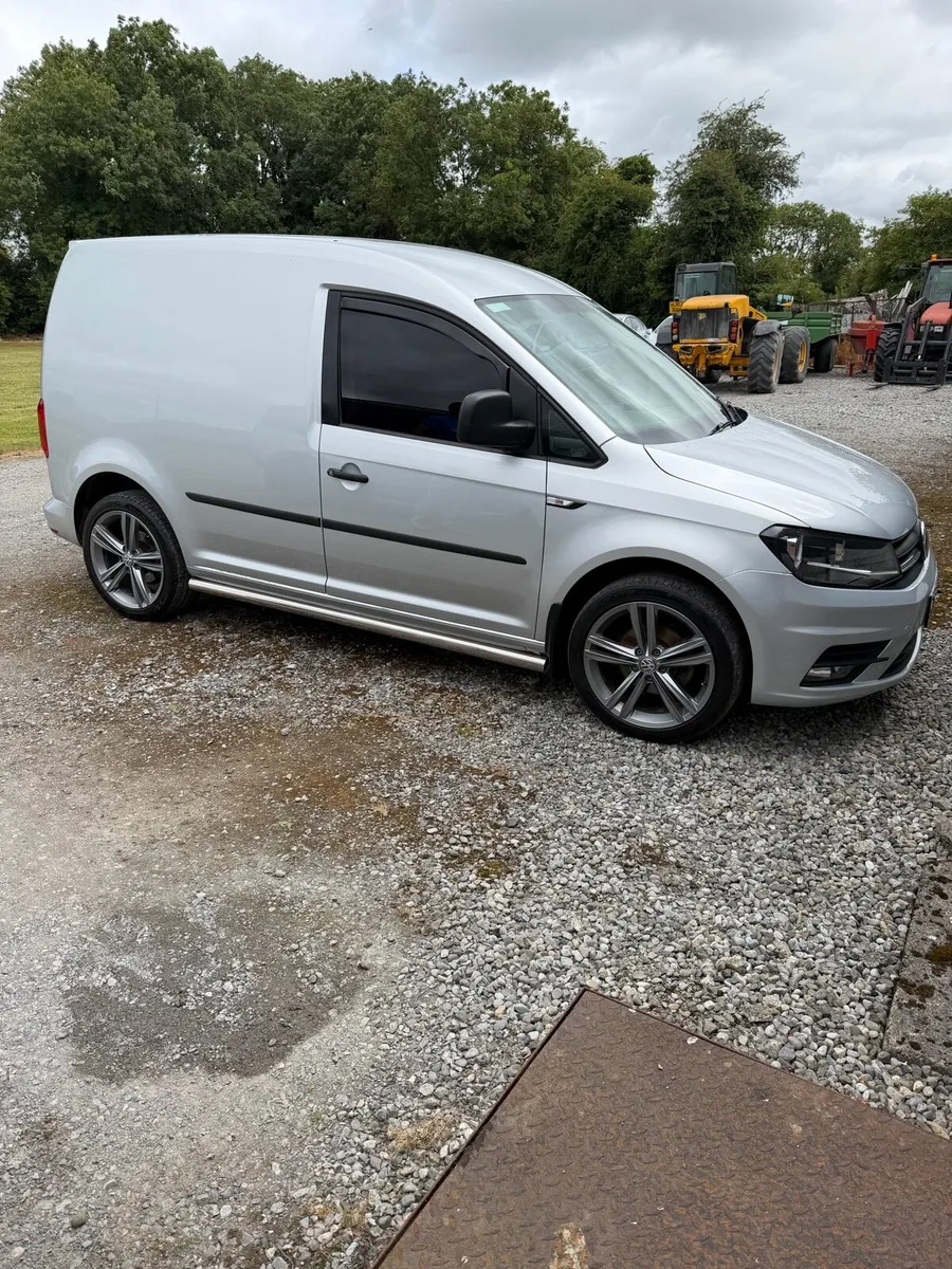 Vw Caddy 2.0 TDI - Image 4