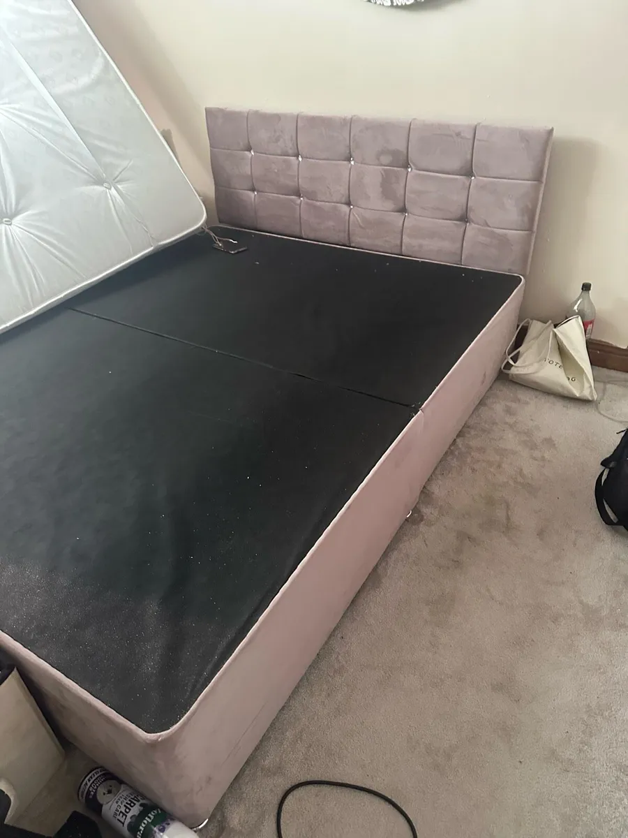 King size  bed - Image 3
