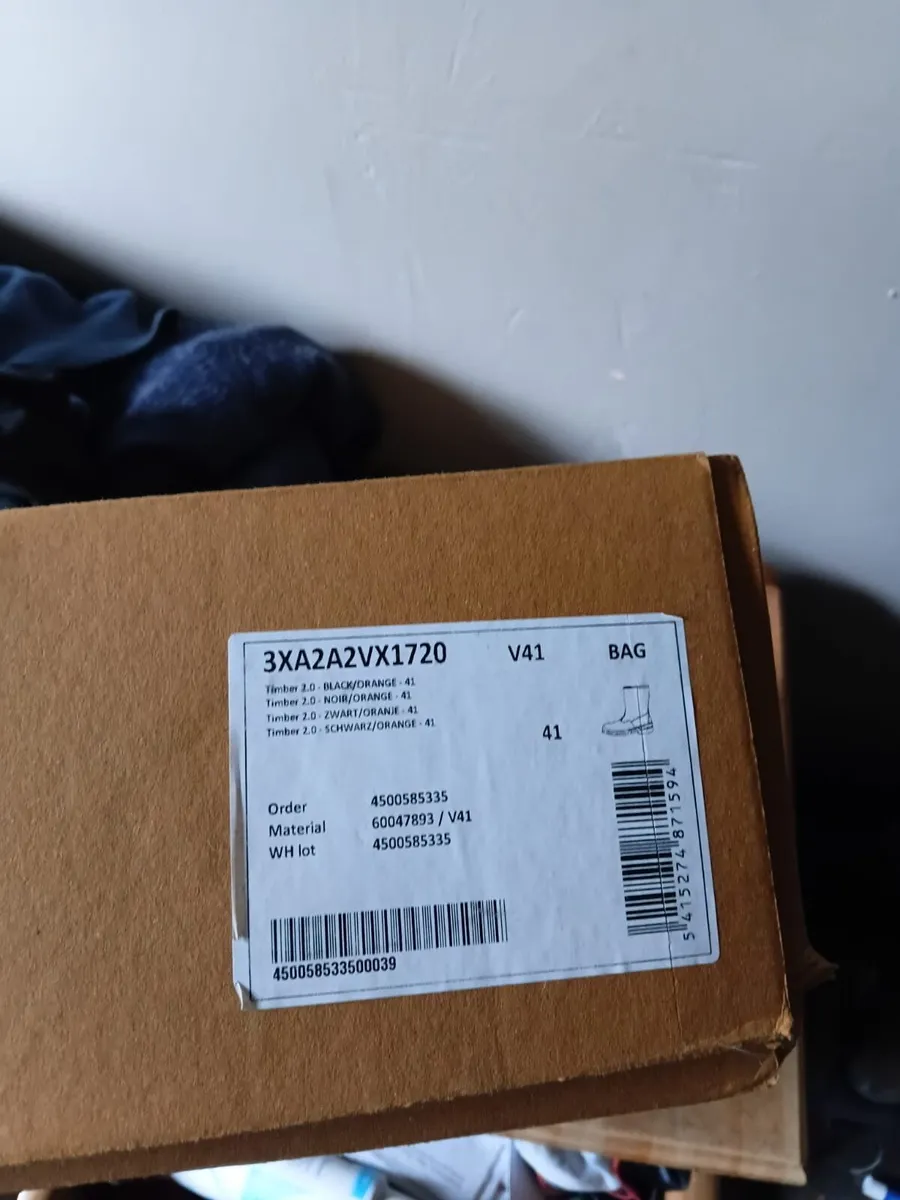 Chainsaw boots - Image 1