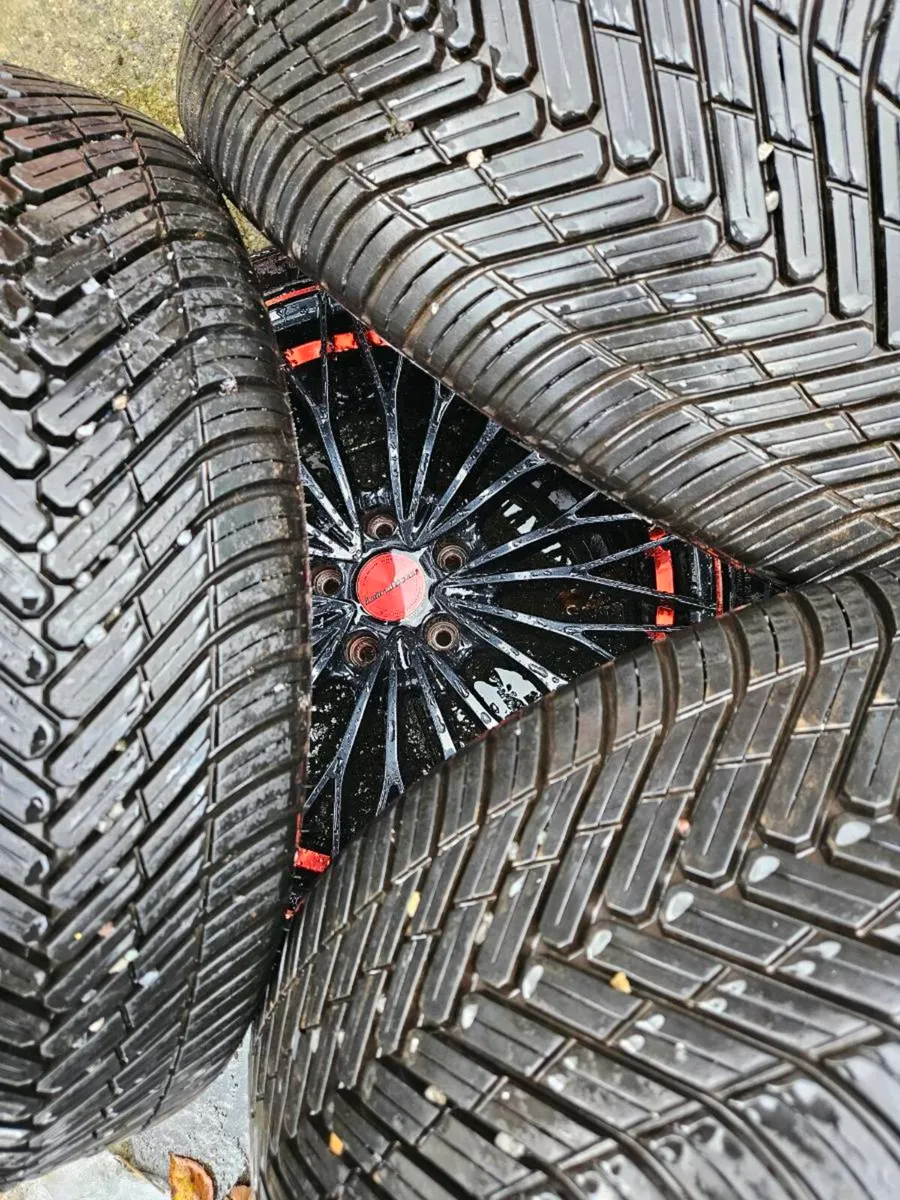 19 Inch Rare LahrMeister Wheels with tires - Image 3