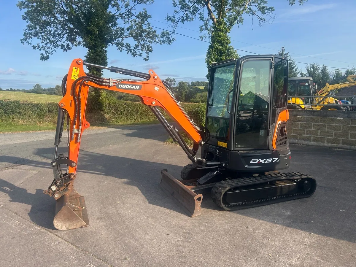2020 doosan dx27 - Image 4