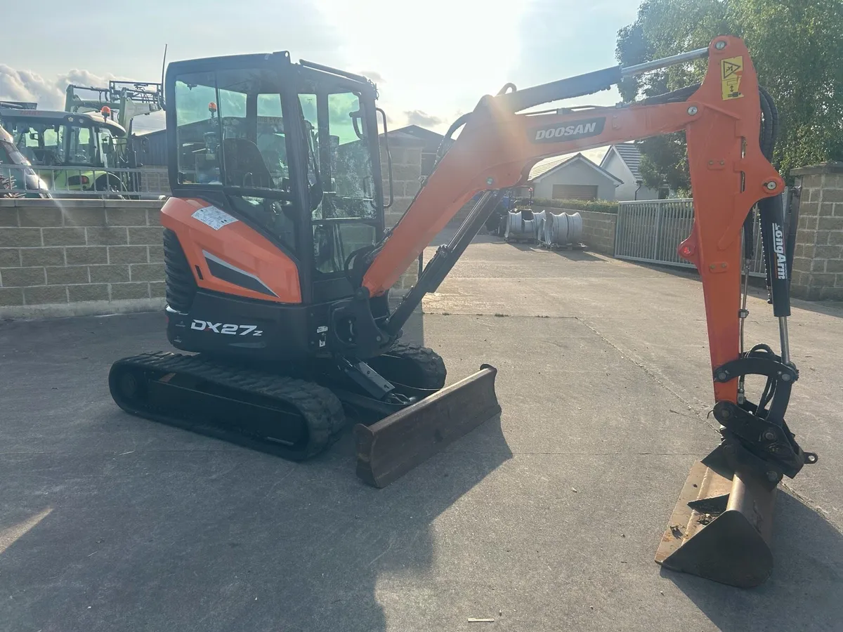 2020 doosan dx27 - Image 1