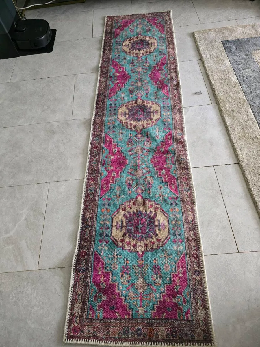 Kukoon Renu Clarissa Runner Rug - Image 1