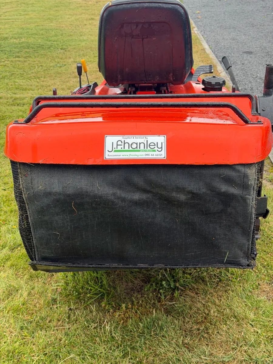 Kubota GR2120 2 - Image 3