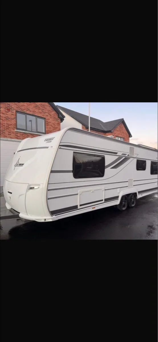 Fendt caravan - Image 2