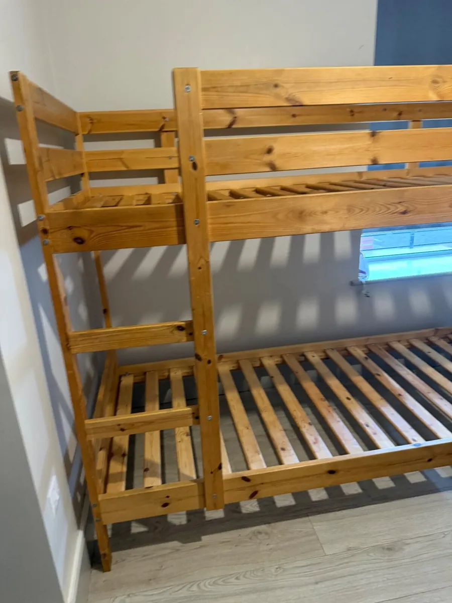 Bunk Bed with mattresses included - Image 4