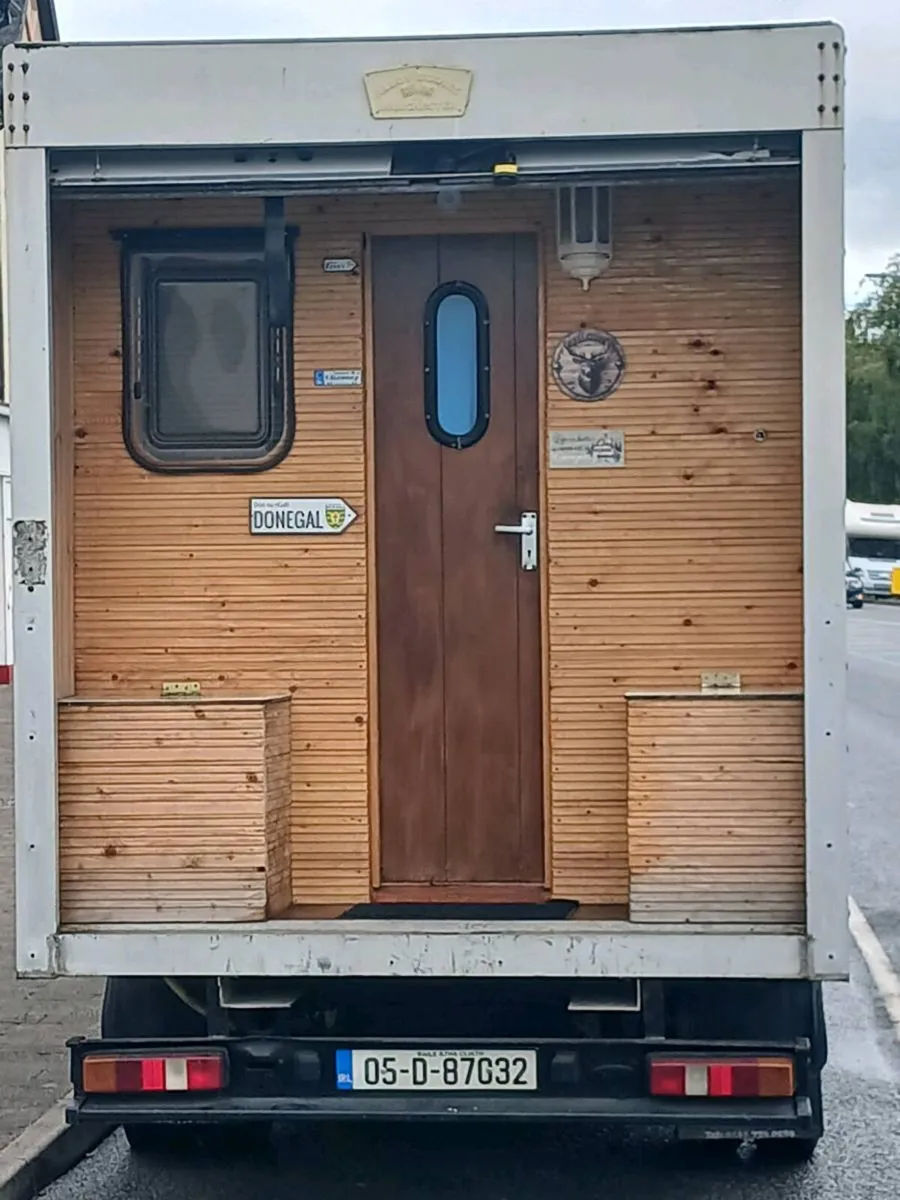 HUGE SPACE , CAMPER ON LOGBOOK - Image 3