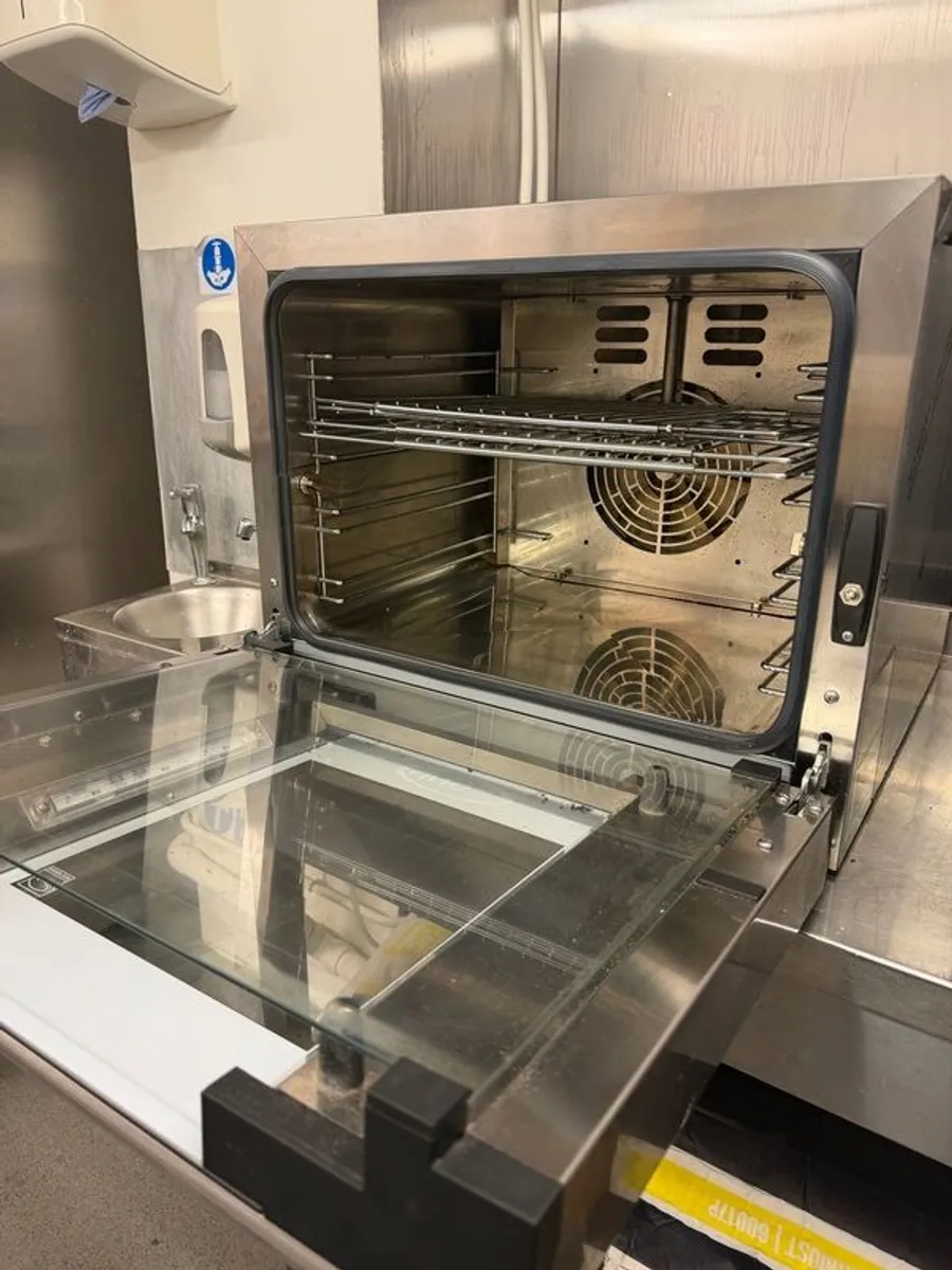 UNOX Arianna 4 Tray Convection Oven - Image 1