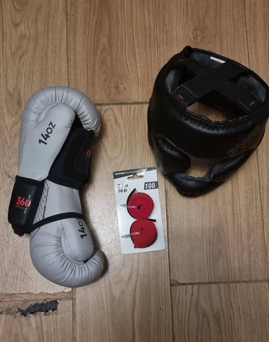 Boxing Bundle  Never Used - Image 1