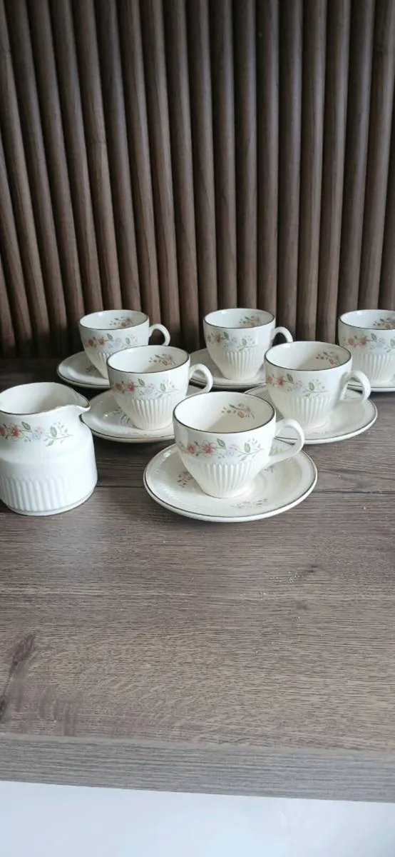 Carrigdhoun Pottery Tea Set - Image 1