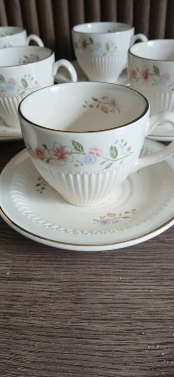 Carrigdhoun Pottery Tea Set - Image 2