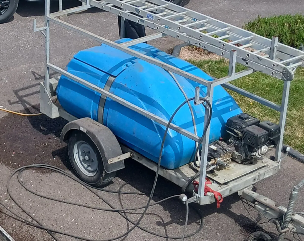Great cleaning set up - Image 3