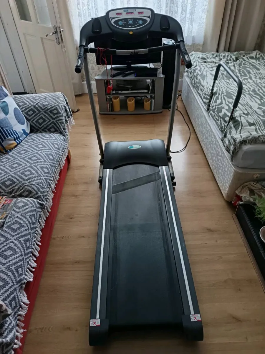Treadmill - Image 1