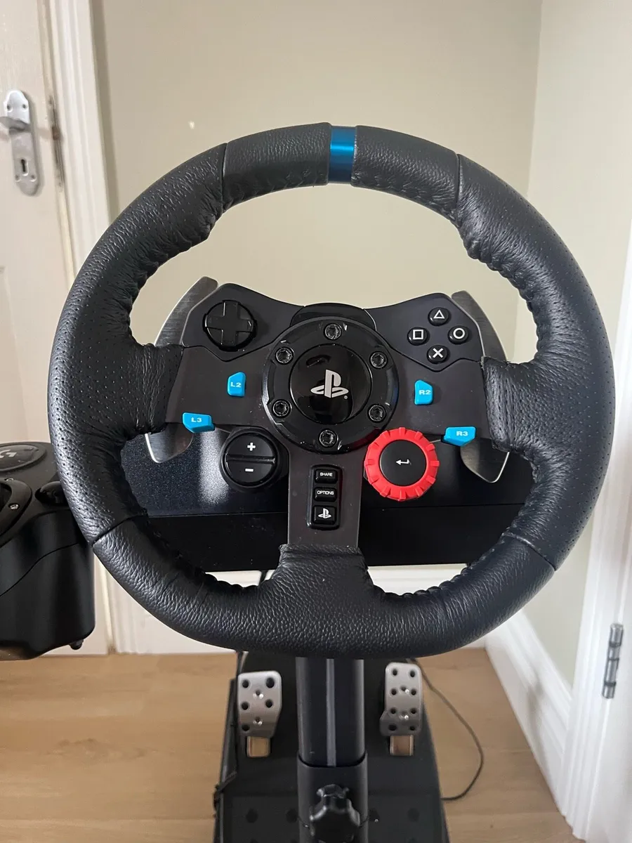 Logitech g29 wheel,shifter and stand - Image 3