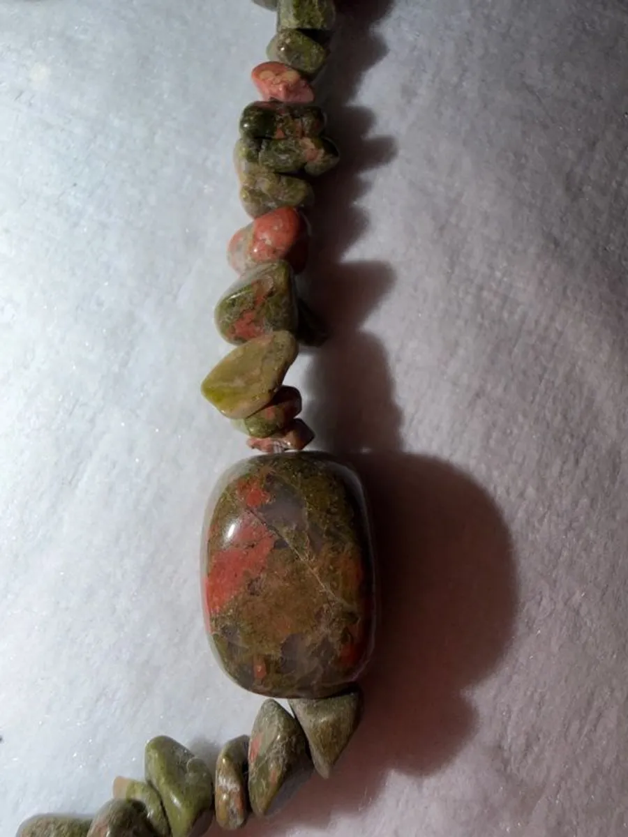 Unakite Crystal Jewellery Set Necklace, Bracelet & Earrings - Image 4