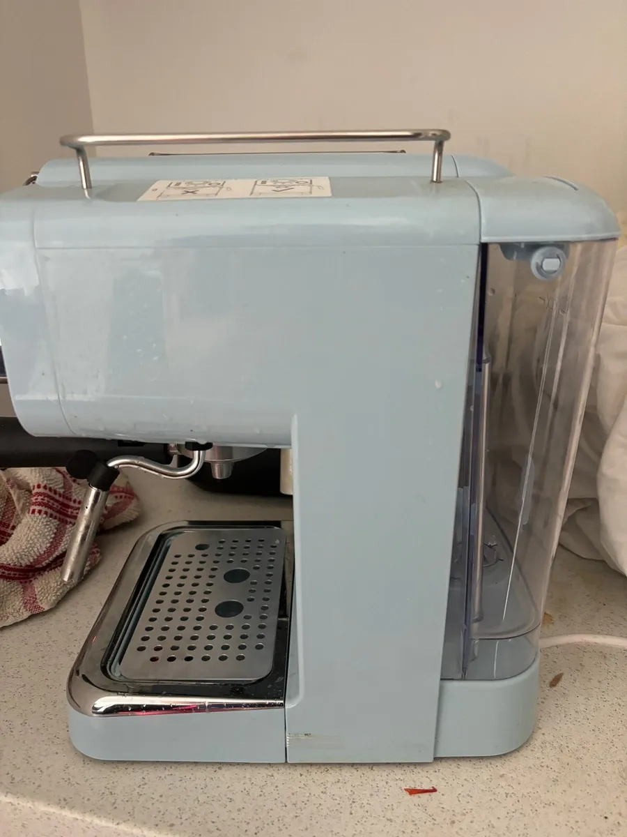 Barely Used Coffee Machine - Image 3