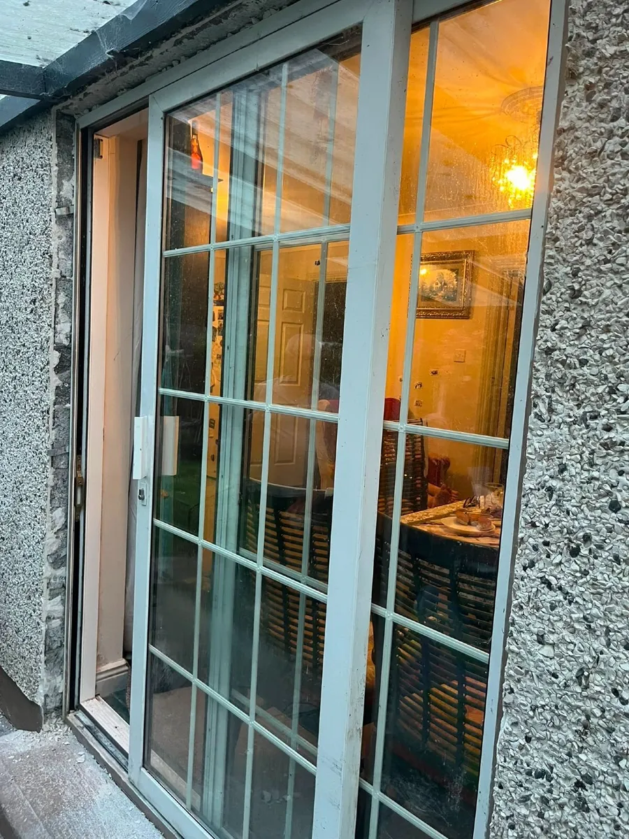 door - Image 1
