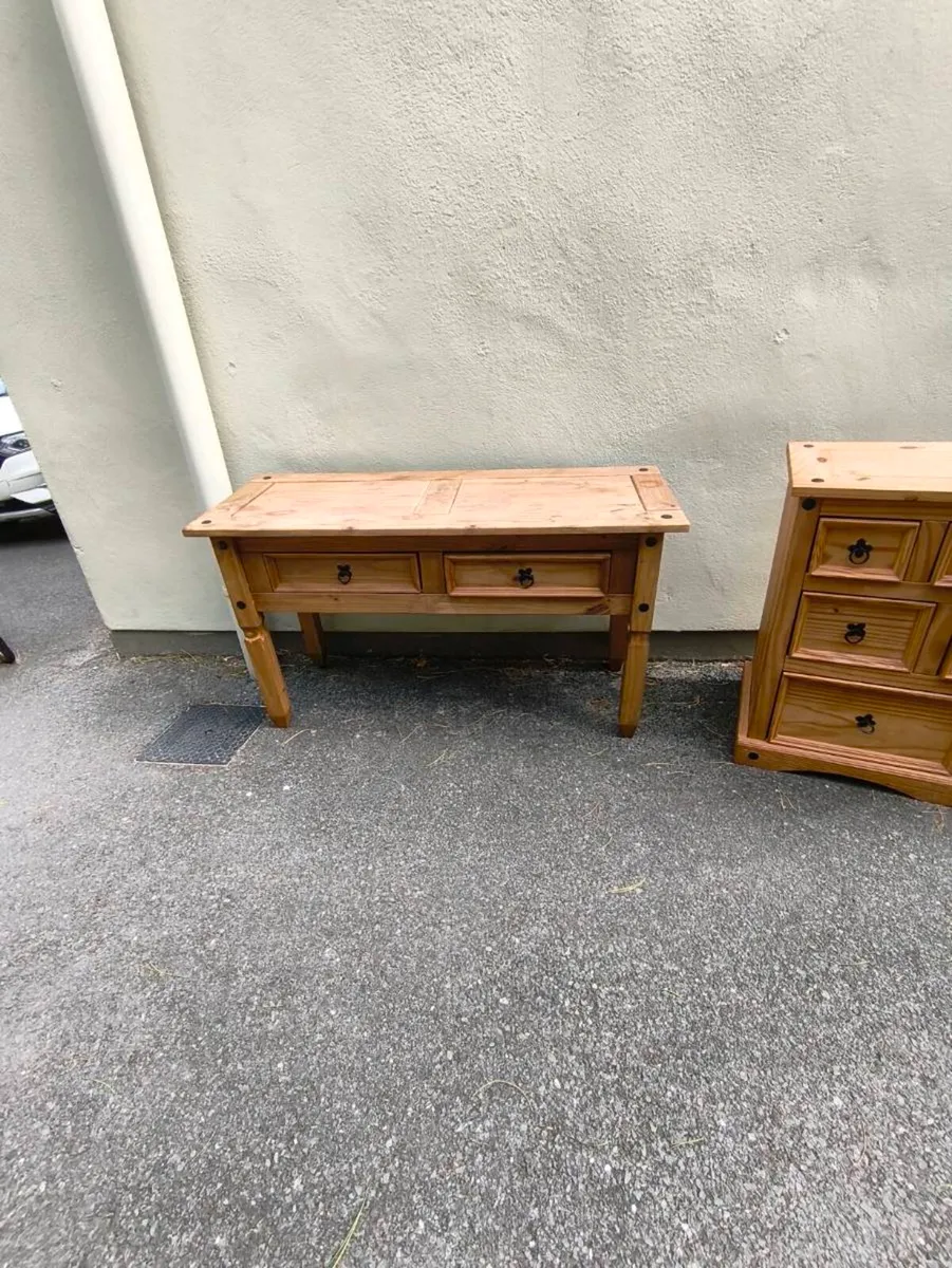 2 beautiful mexican pine dressers as new - Image 4