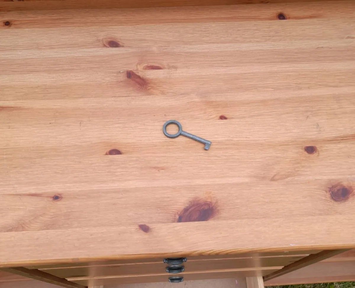 Pine Sideboard for sale - Image 4