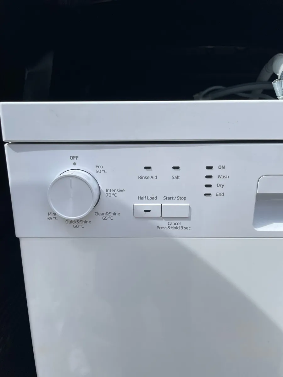 Dishwasher - Image 1