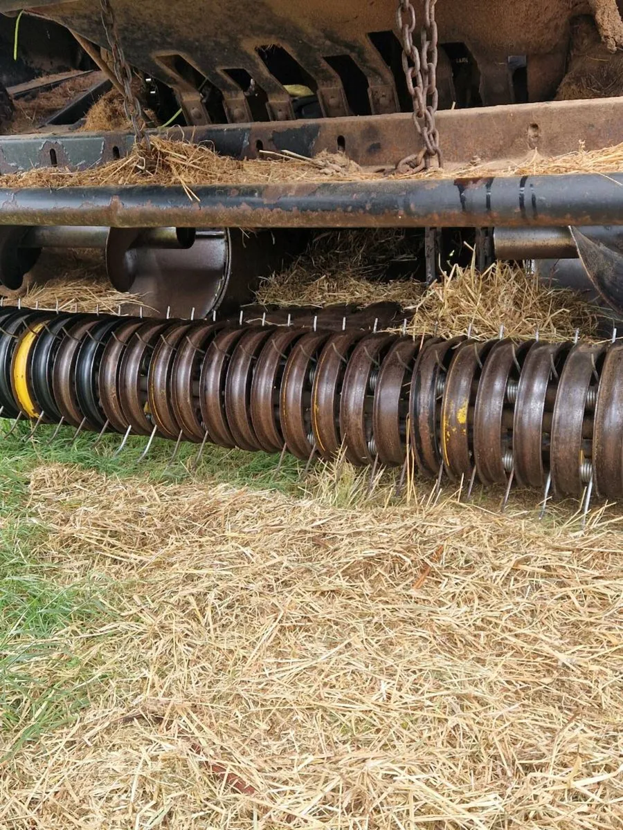 Case ih 323 big square baler - Image 4