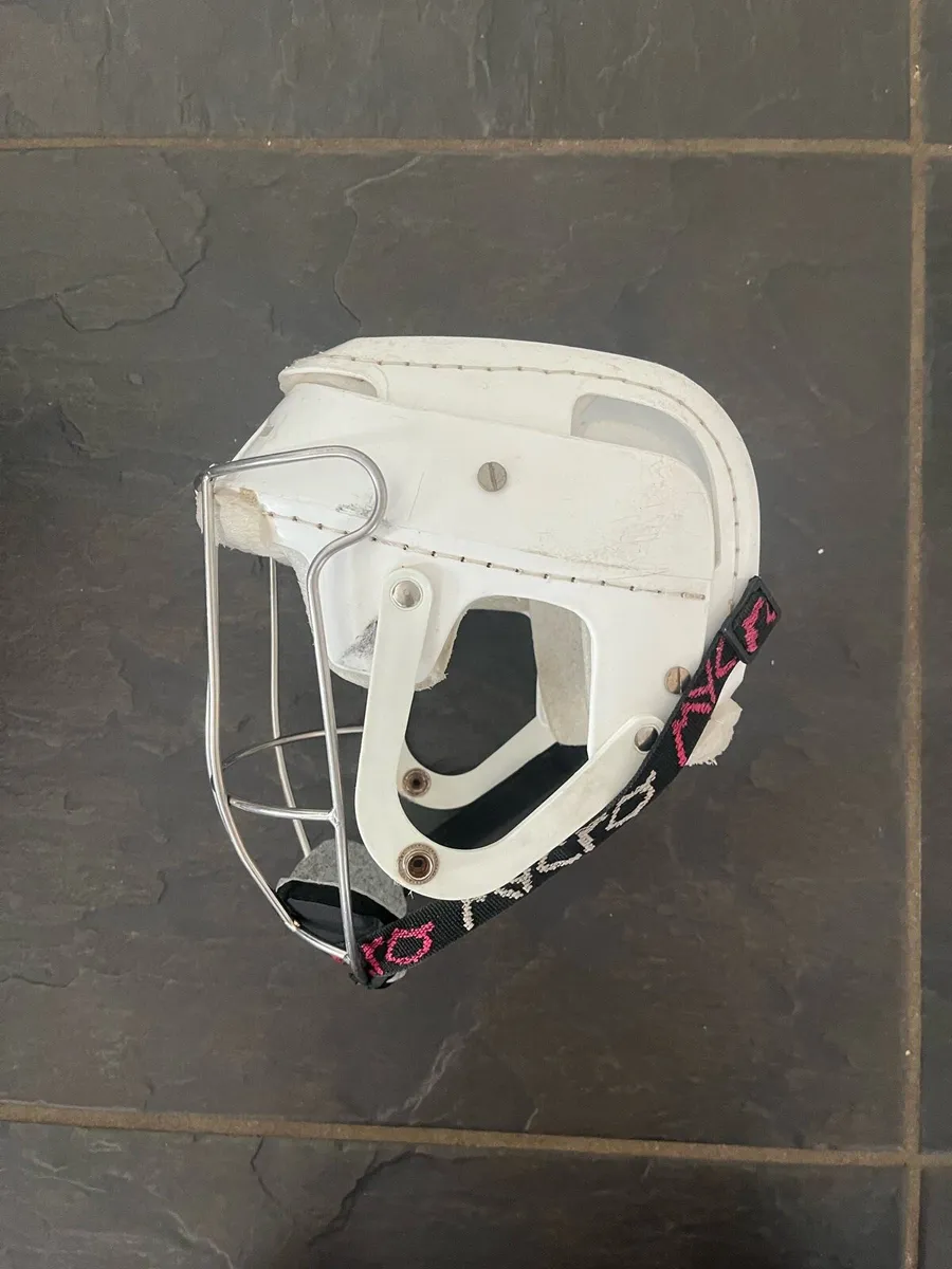 Oldstyle gola helmet - Image 1