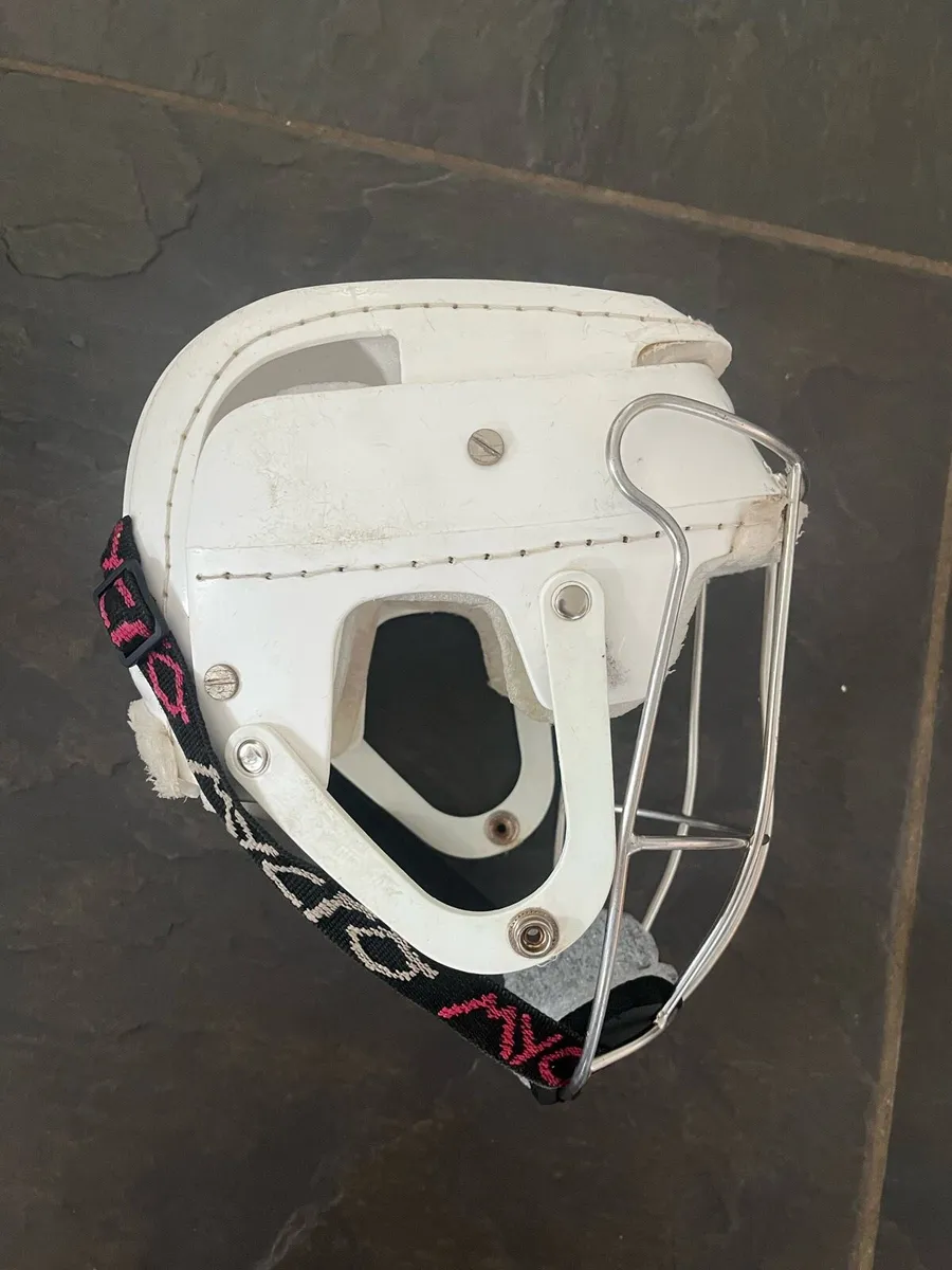 Oldstyle gola helmet - Image 3