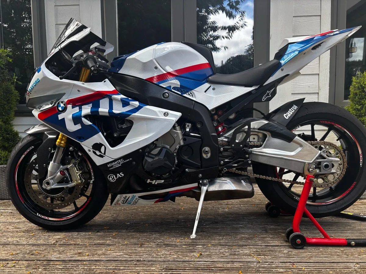 BMW S1000RR - Image 2