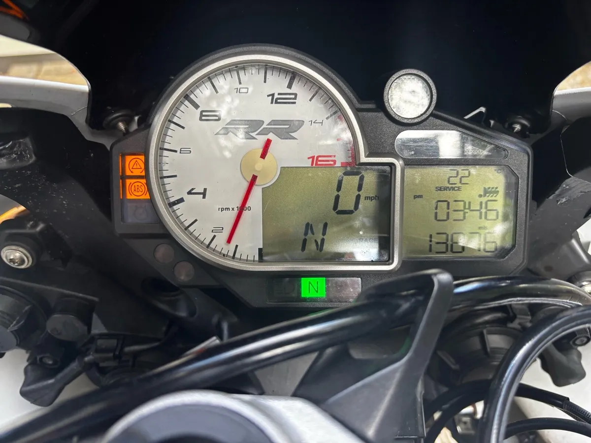 BMW S1000RR - Image 3
