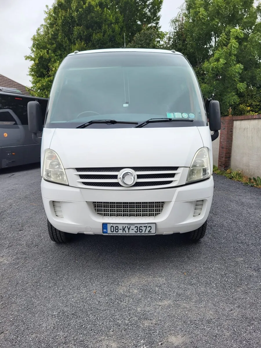 Iveco mini coach - Image 3