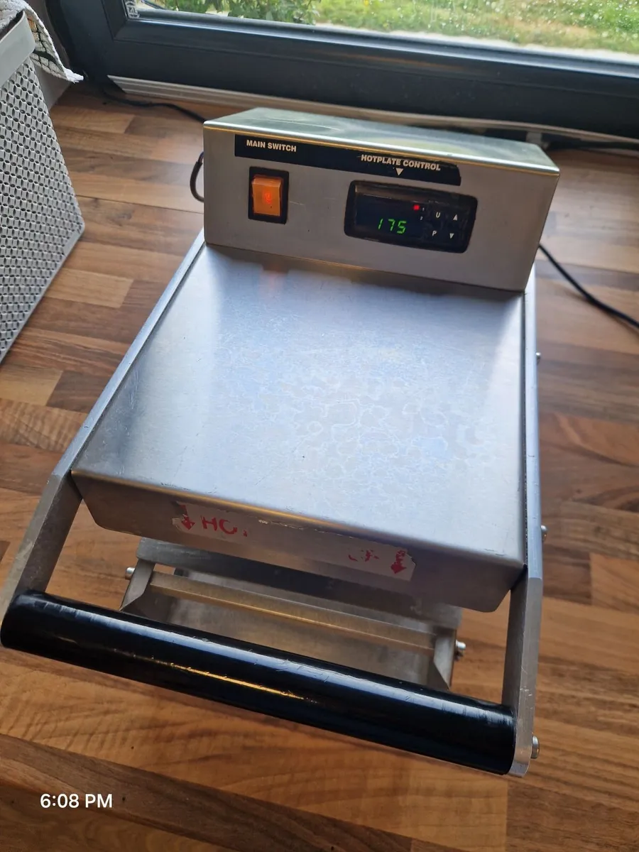 Heat sealer for buthery or deli - Image 1