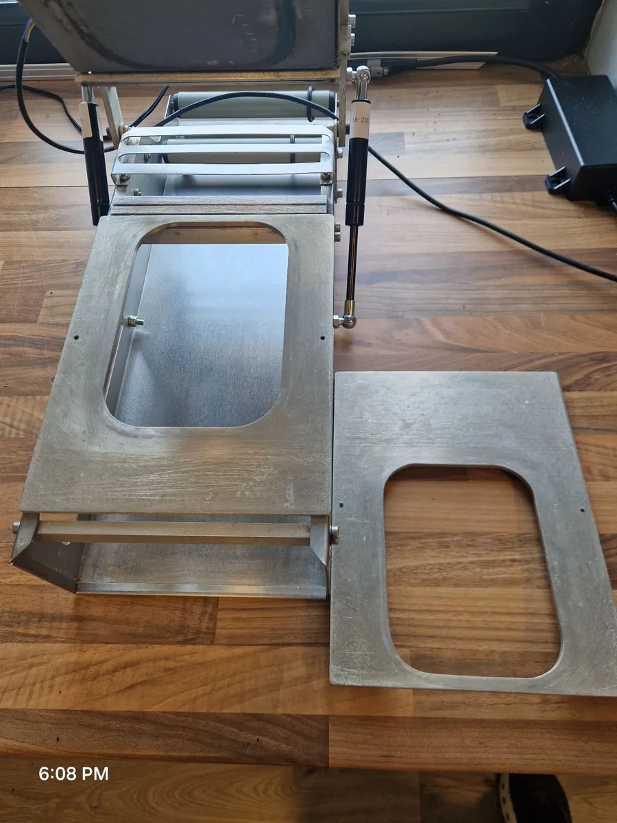 Heat sealer for buthery or deli - Image 2