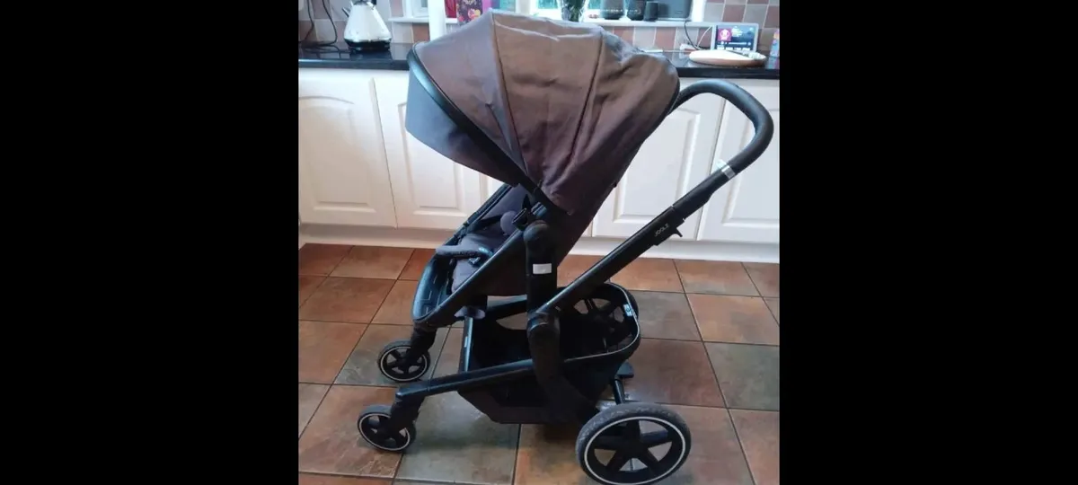 Joolz day 3/Maxi Cosi car seat - Image 1