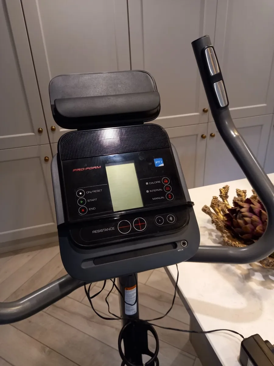 Exercise bike - Image 1