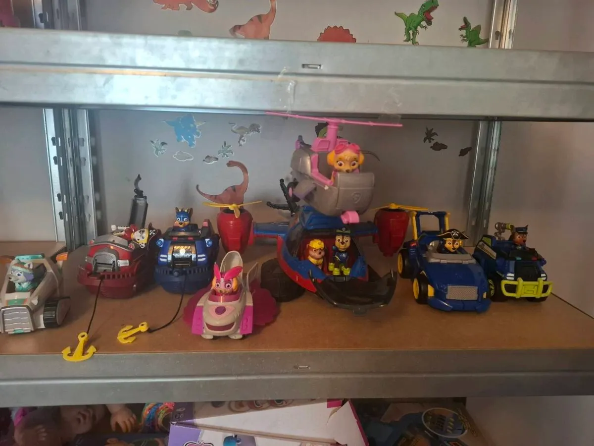 Toys - Image 4