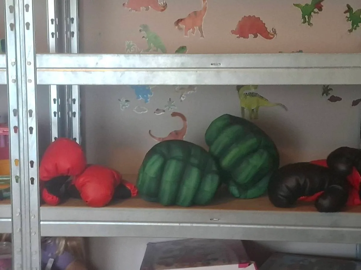 Toys - Image 4