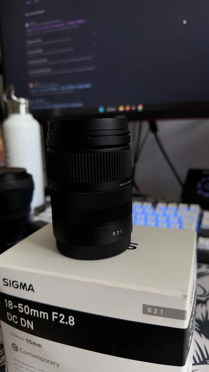 Selling my sigma 18-50 mm f2.8 dc dn e - Image 3