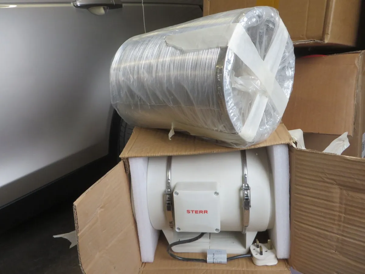 Dust Extraction Fan (20cm Dia)