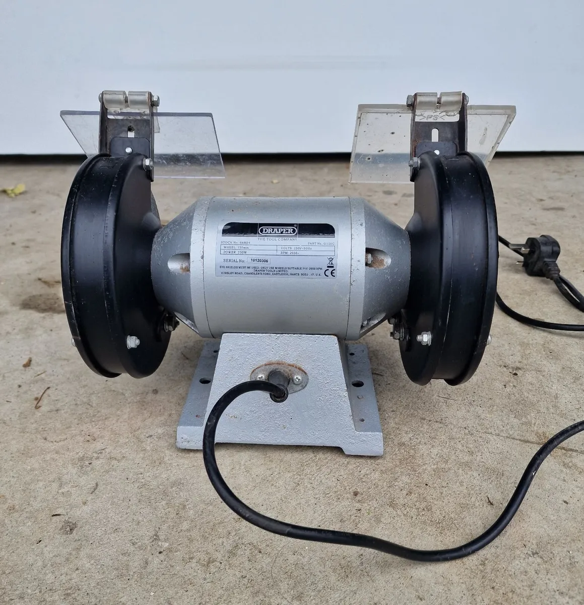 Bench grinder - Image 2