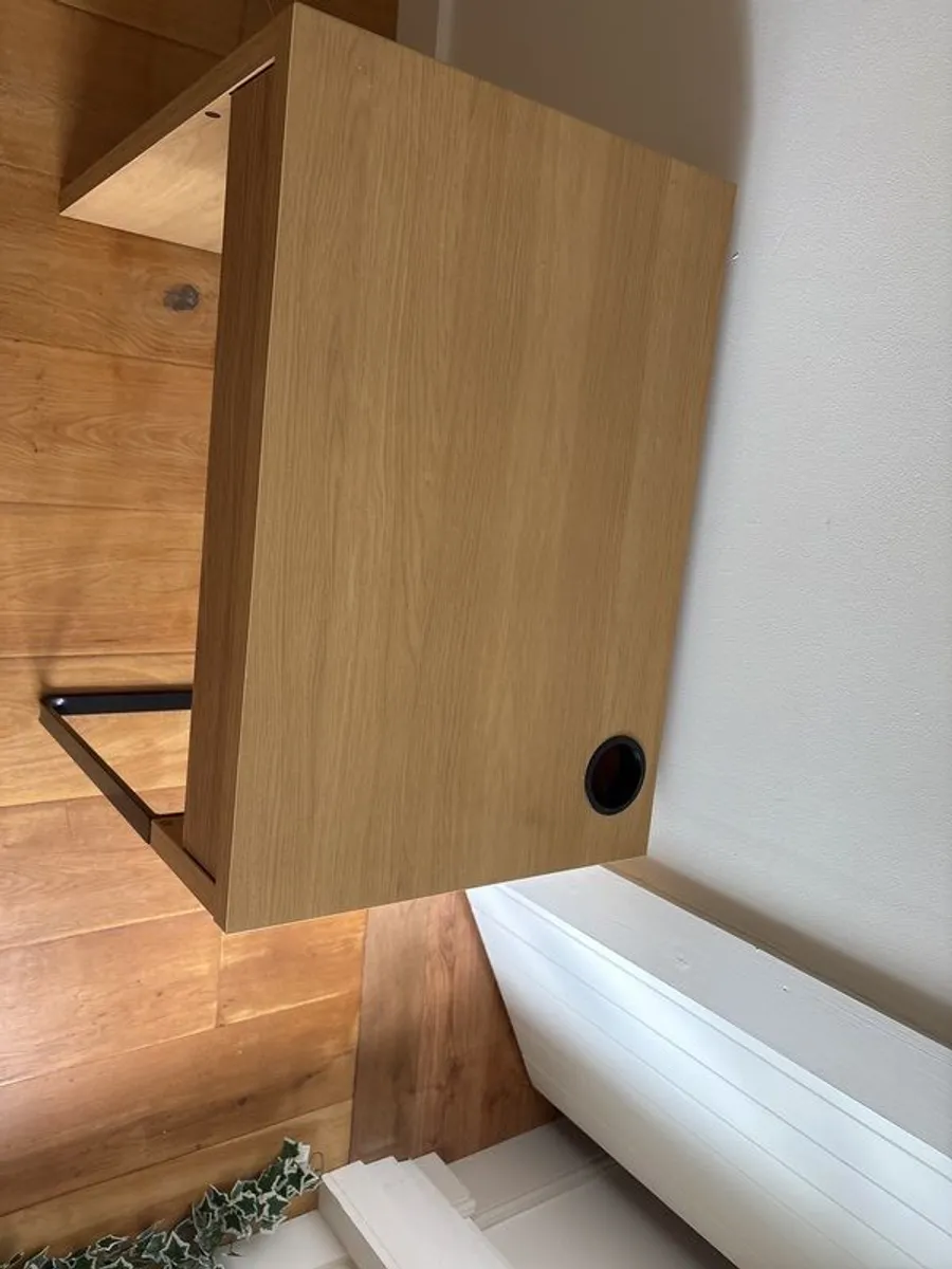 desk - Image 2