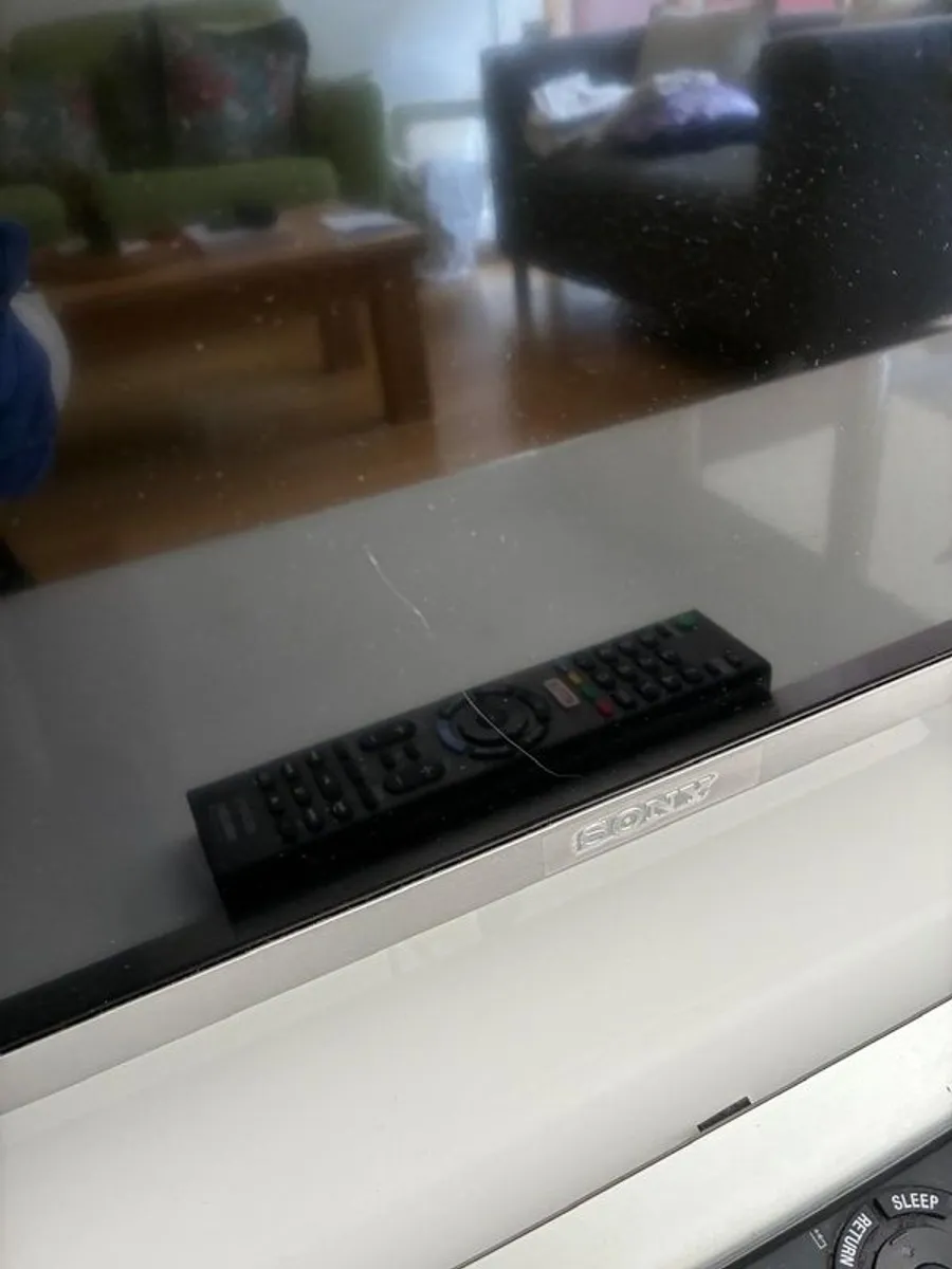 Sony 28" Television - Image 2