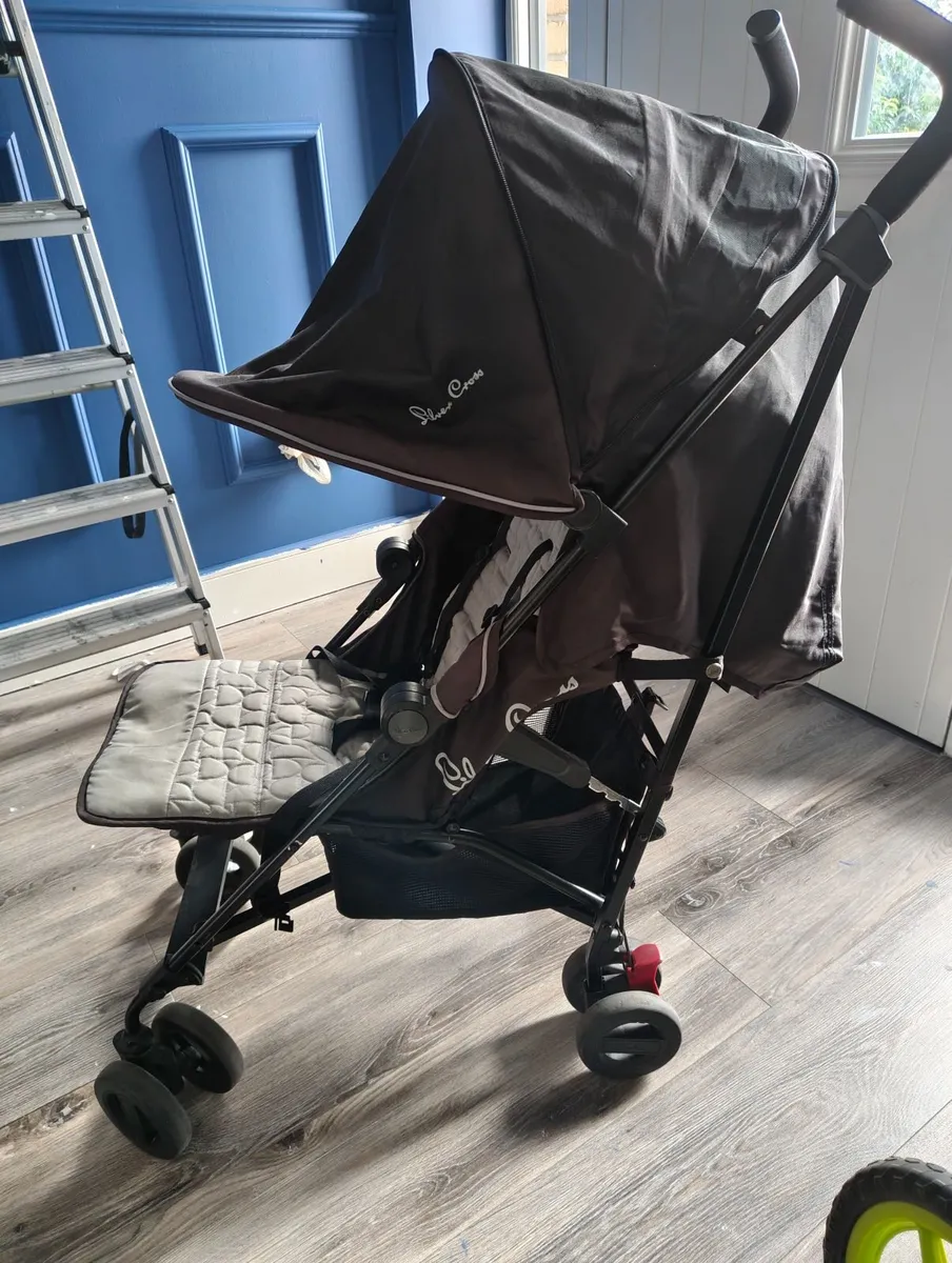 Silver cross stroller - Image 1