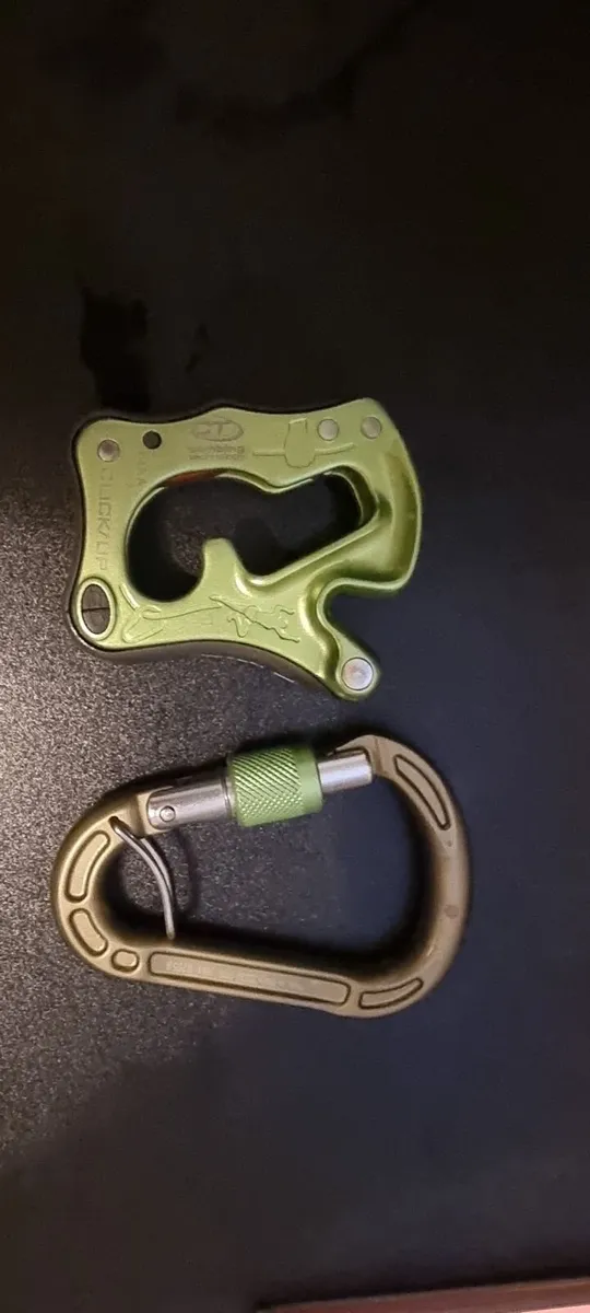 Climbing Technology CLICK UP Belay Device + Lockin - Image 1