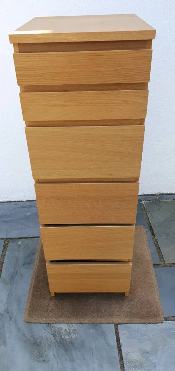 Chest of drawers - Image 1