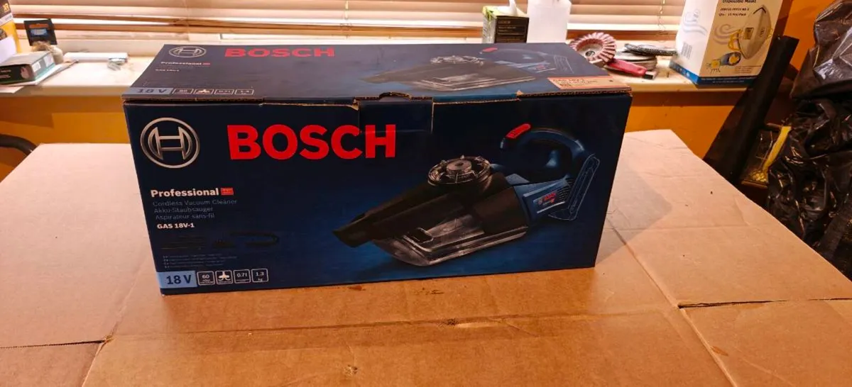 Bosch Battery Vacuum (bare) - Image 2