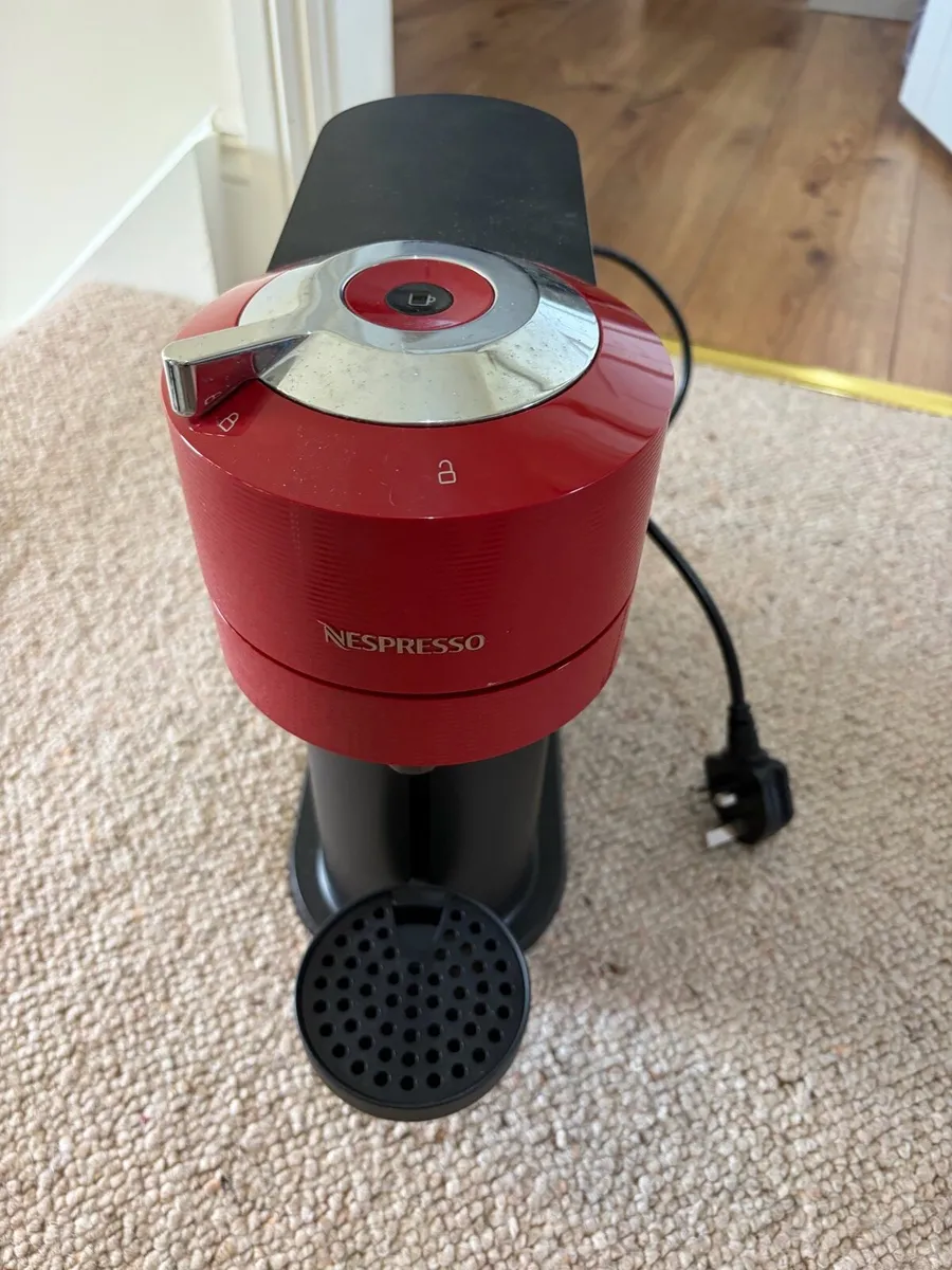 Nespresso Vertuo Next - Image 1