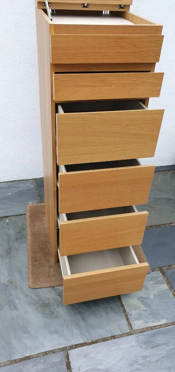 Chest of drawers - Image 4